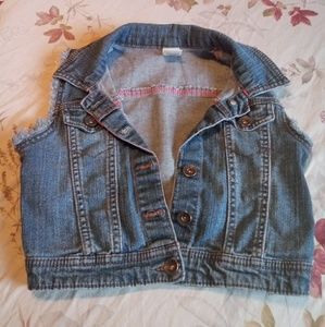 Sleeveless Denim Crop